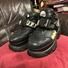 Buffalo LONDON black