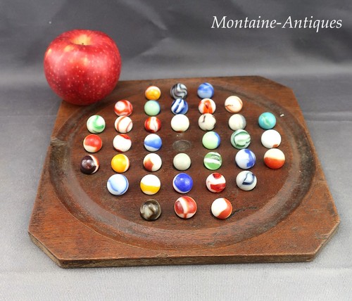 Marble solitaire game - solitaire,