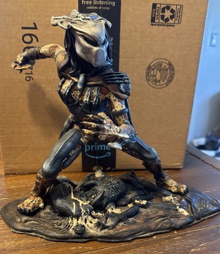 The predator resin - the,