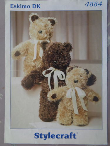 Knitting pattern teddy - knitting, of