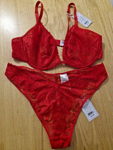 Bravissimo red floral lace - red,