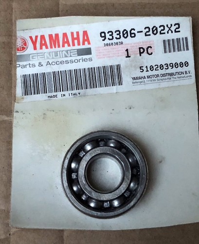 Yamaha gearbox roller bearing - yamaha,