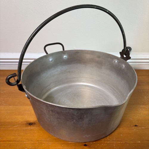 Vintage large aluminium jam - aluminium,