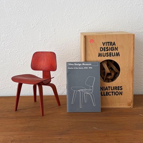 Vitra design museum miniature - design,