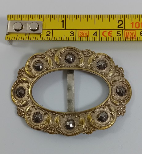 Attractive vintage buckle - vintage, in