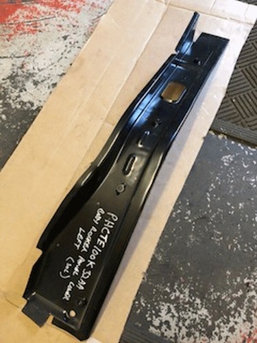 Ford cargo cab - inner, wing