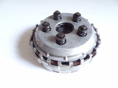 Clutch bell group with discs