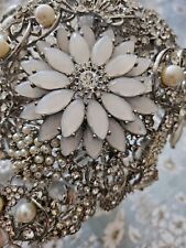 Luxury Brooch Bouquet