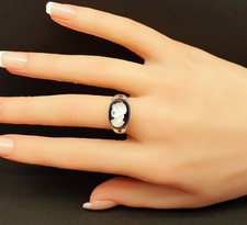 Vintage 925 Sterling Silver Classical Pressed Glass Cameo Ring with Box