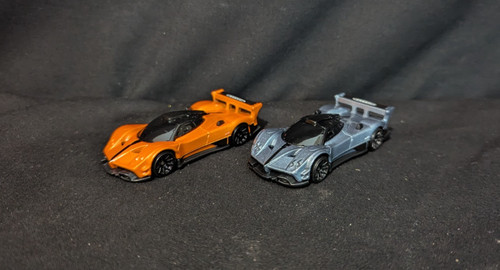 Hot wheels pair pagani - wheels, of