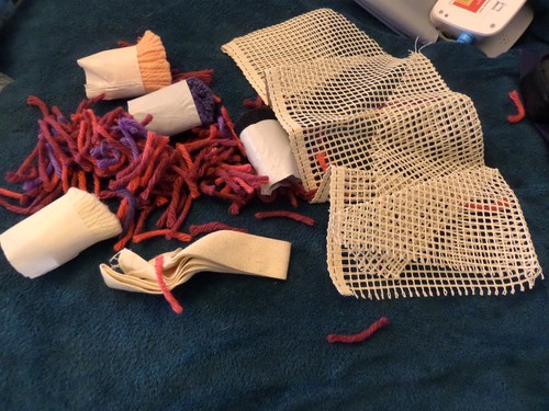 Latch hook rug making - latch,
