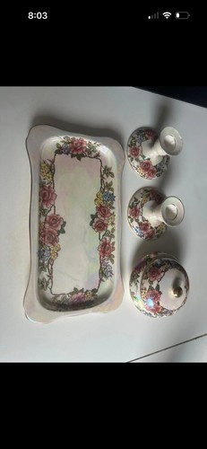 Maling pottery candle sticks - -,