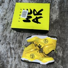 Zumba Court Air Yellow Shoes Size 5.5