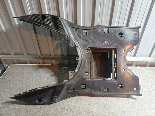 Yamaha vity 125 foot panel - vity,