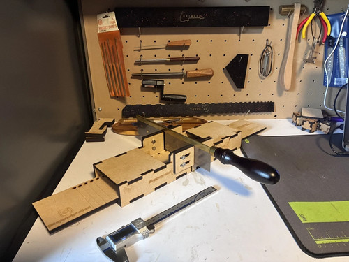Fret slotting jig - fret,