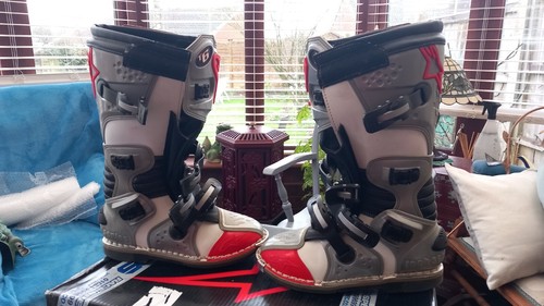 Alpinestars tech boots - alpinestars, 6