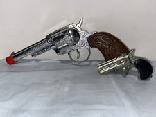 Vintage PONY BOY REVOLVER + Victory Derringer Pistol Mini Cap Gun Key  2 1/4 K10