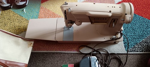 Vintage singer sewing machine - vintage,