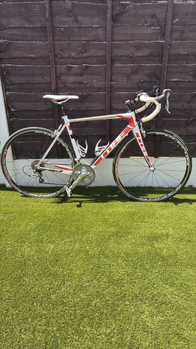 Cube road bike - bike, medium