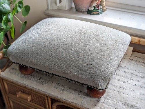 Vintage quality footstool grey - quality,