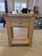 Solid Oak Console/Hall/Lamp/Telephone Table EXCELLENT CONDITION