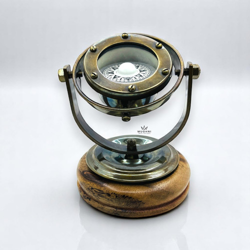 Brass gimbal compass - brass,