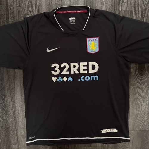 Original nike aston - aston, villa