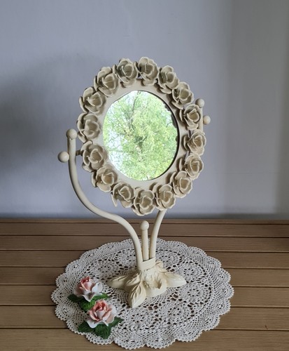 Romantic vintage style - romantic, vintage-style