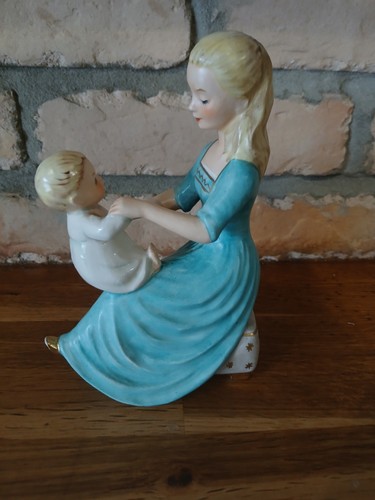 Vintage goebel hummel charlot - goebel,