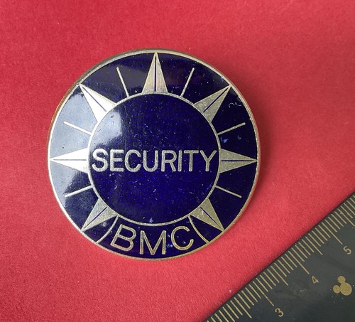 Vintage bmc security cap badge - bmc,