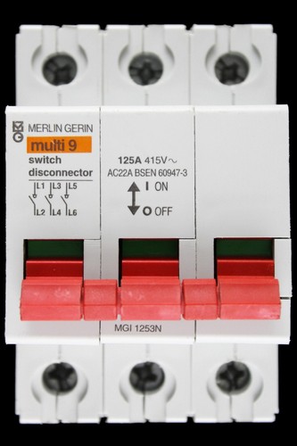 Merlin gerin 125 amp - gerin, triple