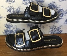 Russell & Bromley Gold Mine