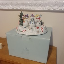 PARTYLITE SNOWBELL TEALIGHT/PILLAR CANDLE HOLDER