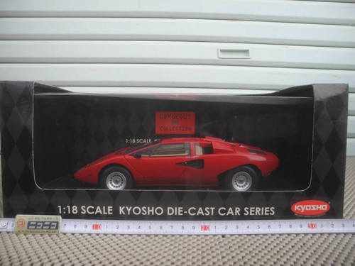 Box damaged 18 lamborghini - damaged], 1/18