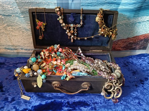 Vintage costume jewellery - costume,