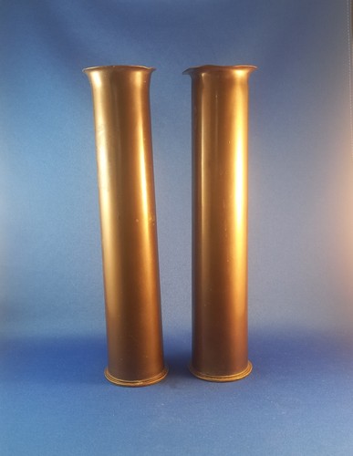 Pair trench art - of,
