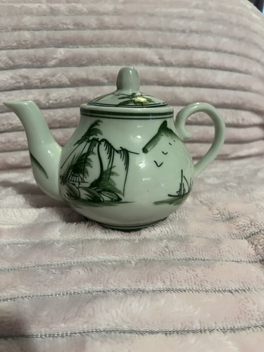 Vietnamese miniature one cup - one,