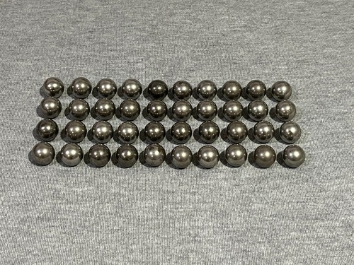 Bagatelle 5cm diameter - 1.5cm,