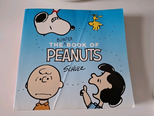 Vintage peanuts comic book - peanuts,