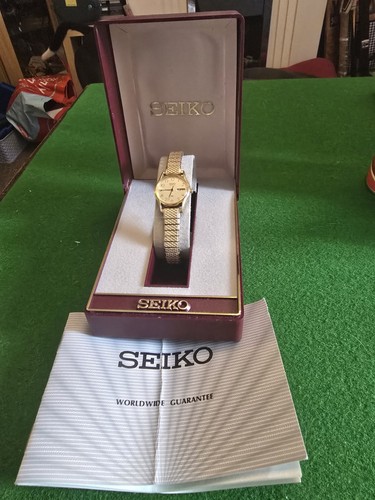 Ladies seiko gold tone - ladies,