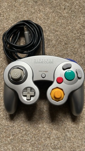 Official nintendo gamecube - nintendo,