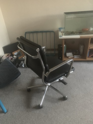 Eames soft pad replica - eames,