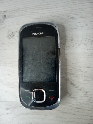 Nokia 7230 mobile phone retro - 7230,
