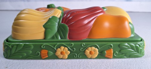 Avon plastic melamine covered - plastic,