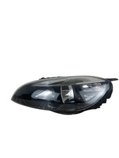 VOLVO V40 525 13-16 HEADLIGHT (RIGHT) 31420005
