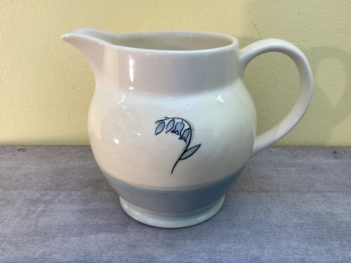 Vintage poole pottery - jug, 1pt