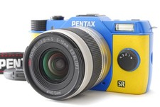 [Near Mint] Pentax Q7 Blue x Yellow Digital Camera 02 Standard Lens #7005