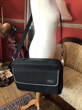 Antler Black Shoulder Travel Weekend /Briefcase /Bag Strong Sturdy 18x14x5 In