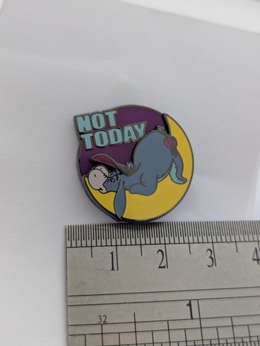 Disney pin trading eeyore - pin,