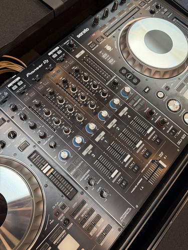 Pioneer ddj sz2 - controller, in